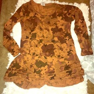 Color me cotton long sleeve high low blouse M size